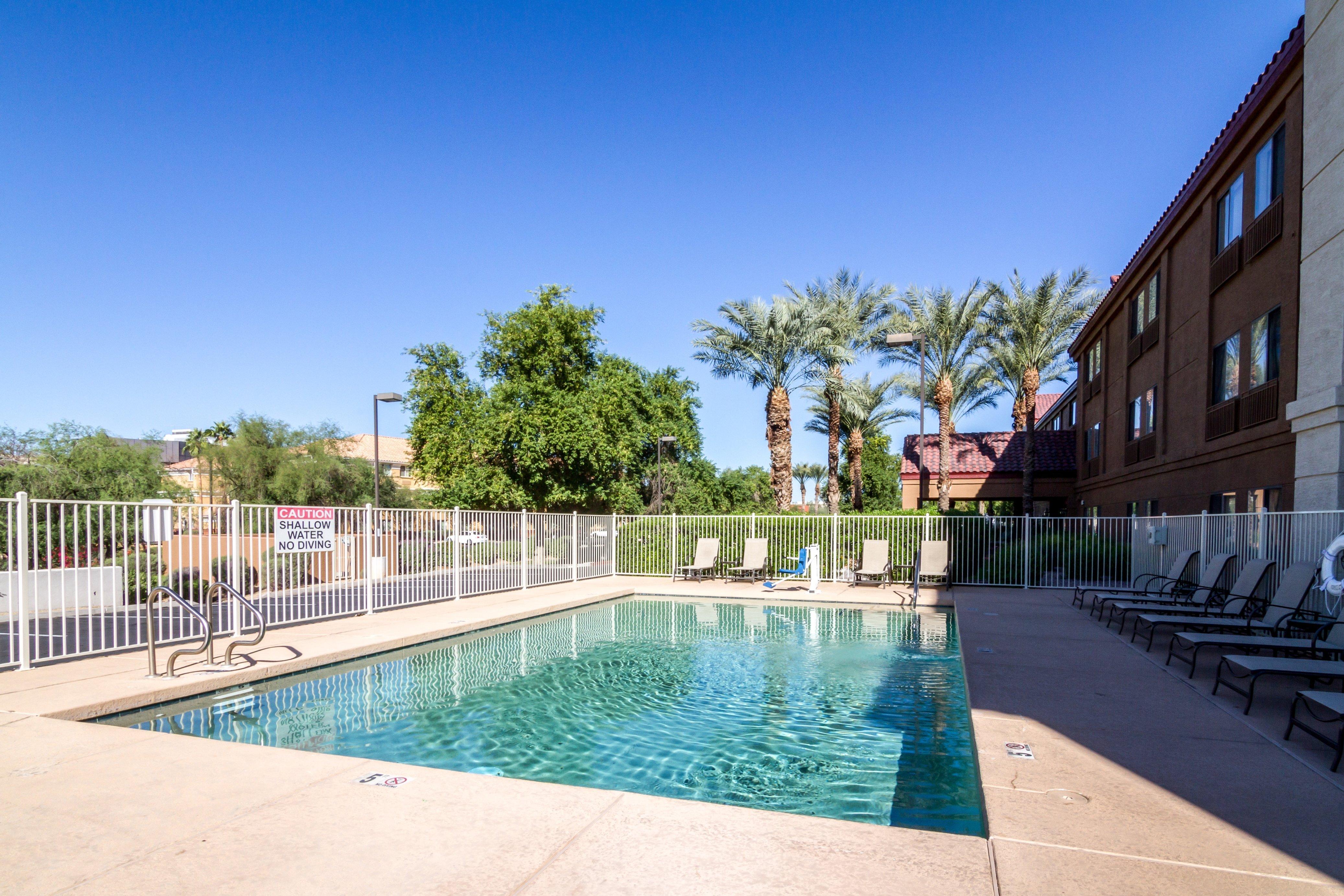 Red Roof Inn Plus+ Tempe - Phoenix Airport Zewnętrze zdjęcie