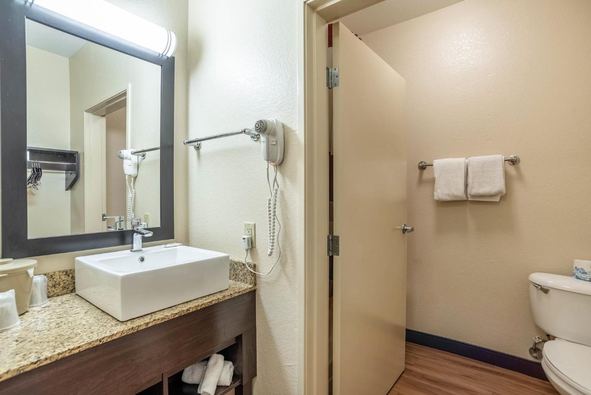 Red Roof Inn Plus+ Tempe - Phoenix Airport Zewnętrze zdjęcie