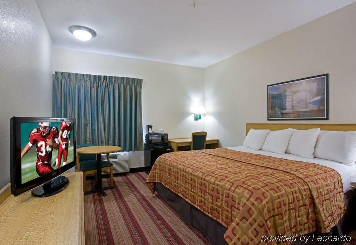 Red Roof Inn Plus+ Tempe - Phoenix Airport Zewnętrze zdjęcie